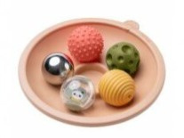 TAF TOYS MÍSA S MÍČKY PRO HRU NA BŘÍŠKU