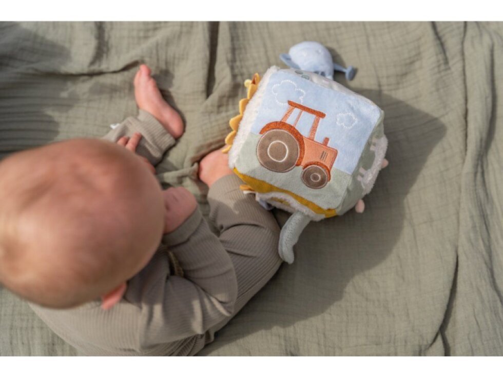 LITTLE DUTCH textilní kostka s aktivitami - Farma