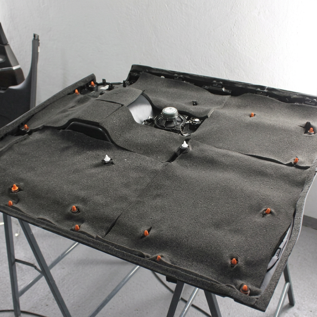 Akustický materiál STP Biplast 15