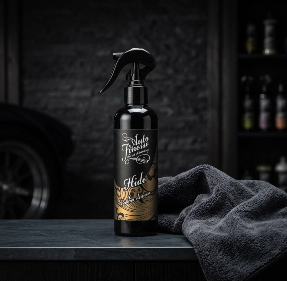 Auto Finesse Hide Leather Cleaner 250 ml čistič kůže
