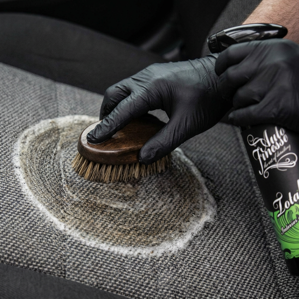 Auto Finesse Total Interior Cleaner 500 ml čistič interiéru
