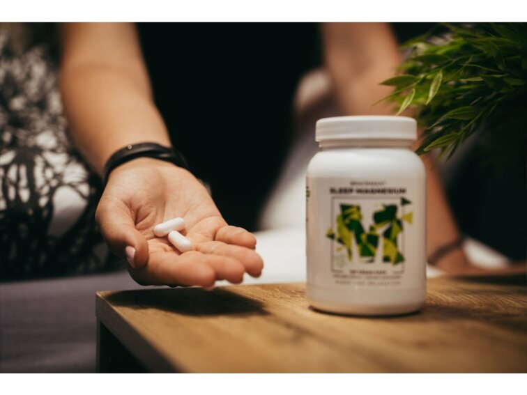 BrainMax Sleep Magnesium®, 320 mg, 100 rostlinných kapslí (Hořčík, GABA, L-theanin, Vitamín B6, šťáva z višně)