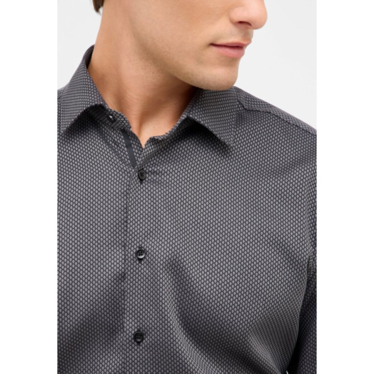 Pánska antracitová košeľa so štruktúrou ETERNA modern fit