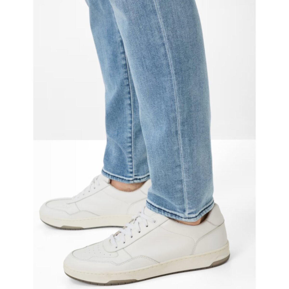 Pánske svetlomodré džínsy BRAX slim fit