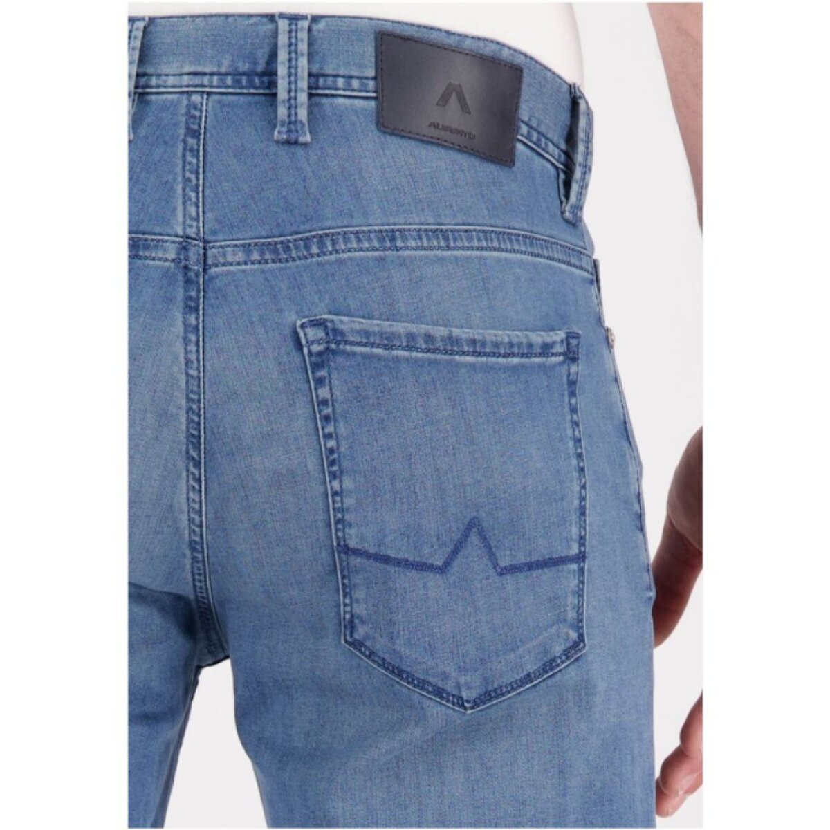Pánske džínsové Light Tencel bermudy ALBERTO regular fit
