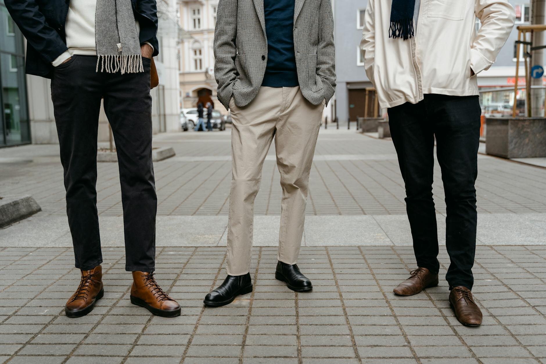 Pánske tmavomodré chino funkčné Performance nohavice BRAX tapered fit