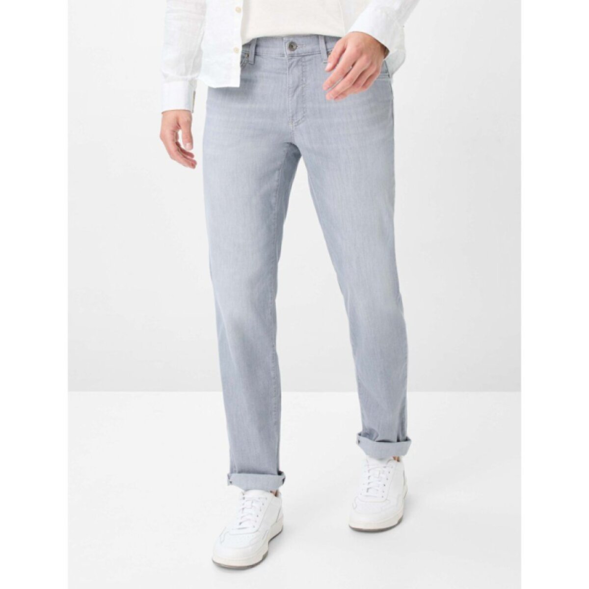 Pánske sivé ultraľahké džínsy BRAX straight fit
