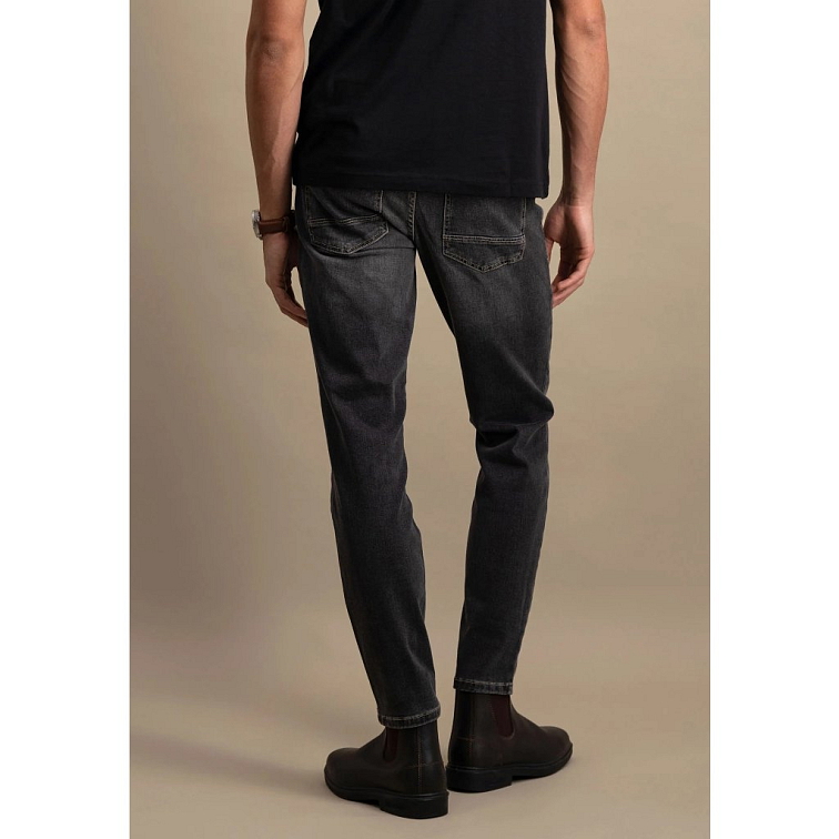 Pánske elastické antracitové džínsy FYNCH-HATTON modern fit
