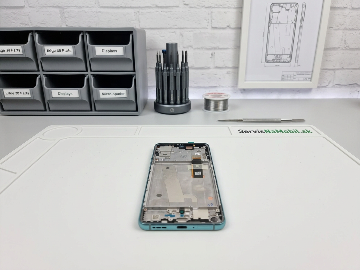 LCD Displej + Dotykové sklo + rám Motorola Edge 30 Mojito farba - Service pack