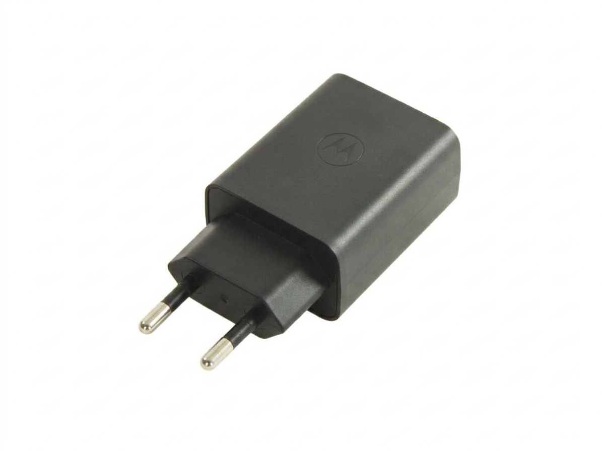 Cestovná nabíjačka Motorola MC-302 USB-C Čierna farba