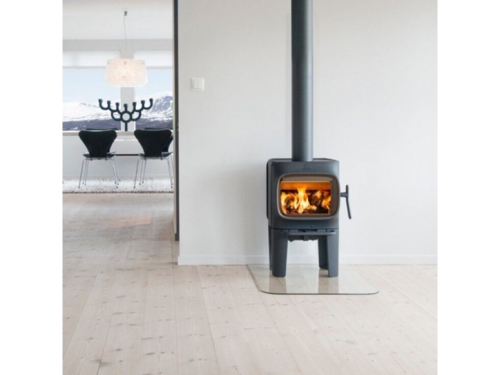Jotul F 105 R LL - Krbová litinová kamna na dřevo, dlouhé nohy,černý lak