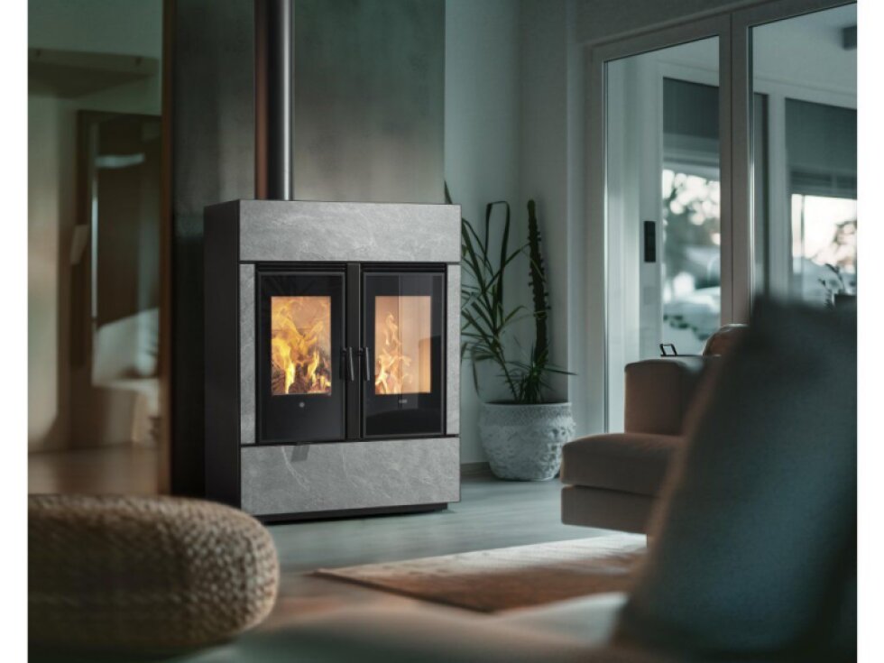Klover DUAL AIR - Kombinovaná krbová kamna na dřevo a pelety