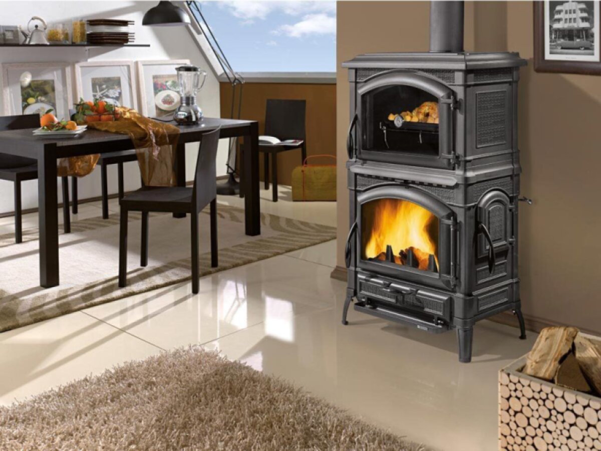 La Nordica ISOTTA FORNO 16 - Krbová kamna na dřevo s troubou
