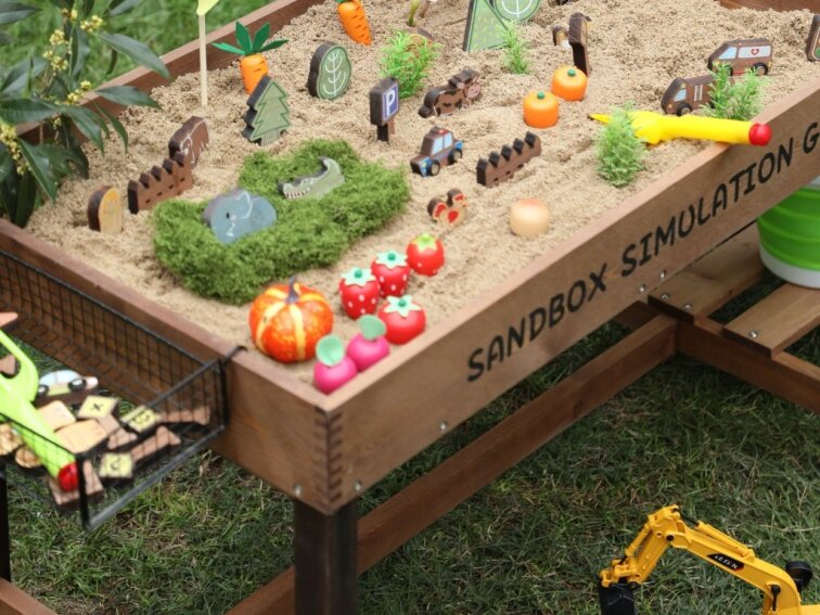 Dětské venkovní pískoviště - vysoké