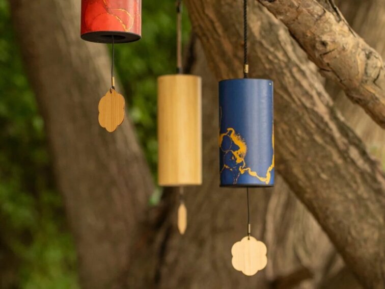 Zvonkohra (závěsná) - červená