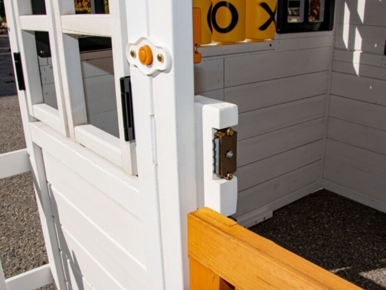 Dětský dřevěný zahradní domek - obchod