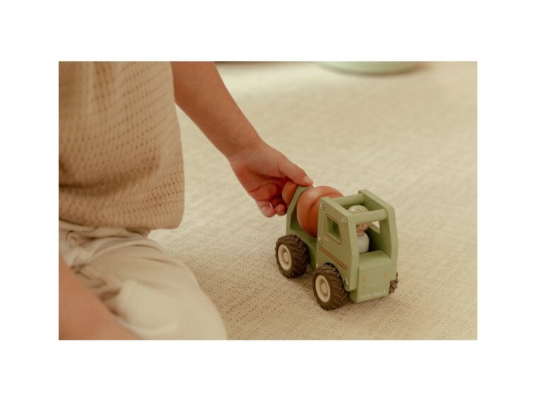 Náklaďák s míchačkou dřevěný