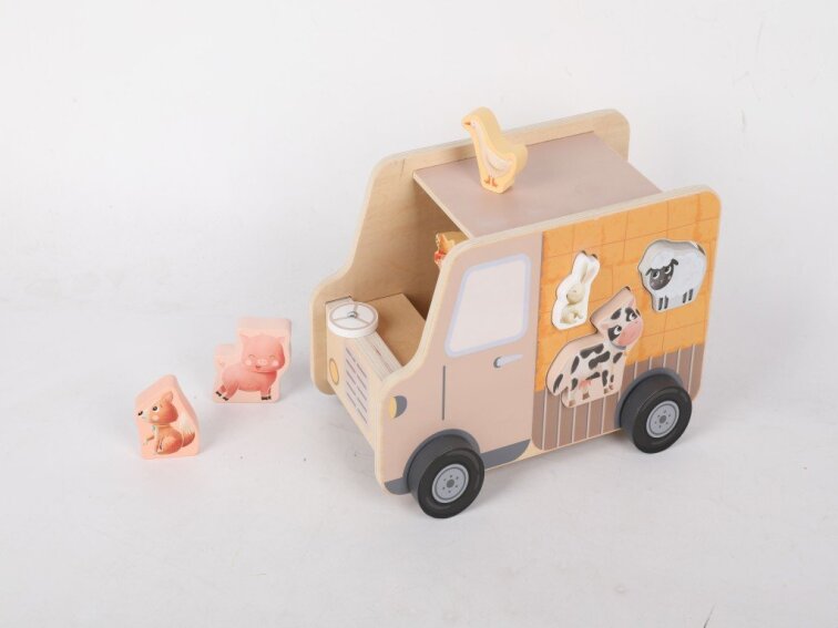 Dřevěné autíčko 2v1 se zvířátky - Jeep + vkládačka