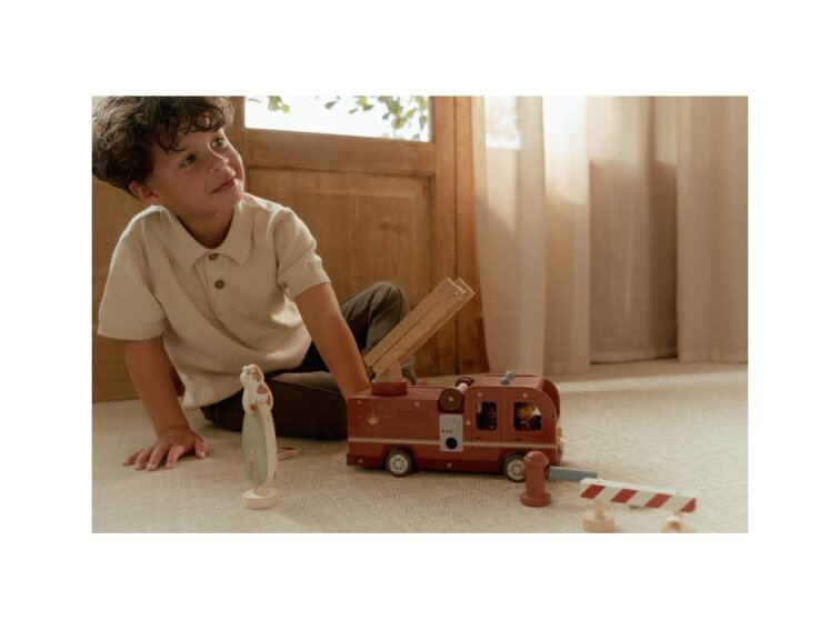 Hasičský náklaďák dřevěný