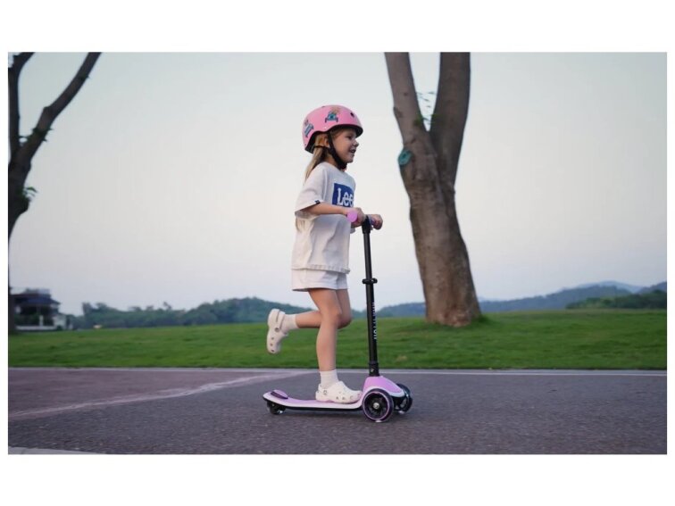 Gyerek robogó Kick'n'Roll - zöld