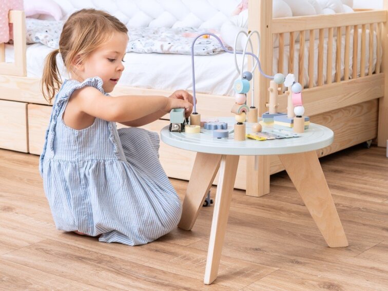 Motorický stolek s vláčkem a aktivitami