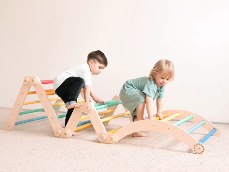 Polohovací prolézačka/žebřiny 2v1 - duha