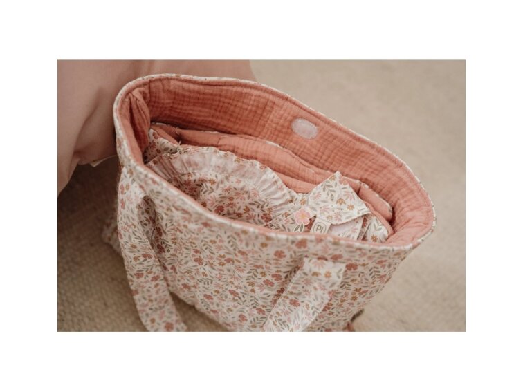 Přebalovací taška pro panenky Soft Flowers