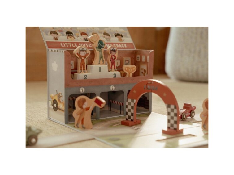 Závodní dráha s doplňky v kufříku