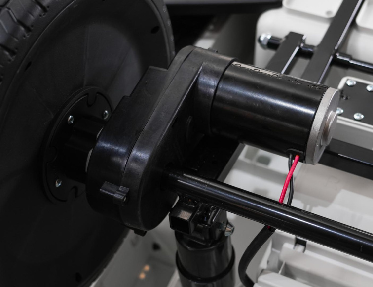 Mercedes Benz G63 AMG XXL | 2x280W | MP4 | červená