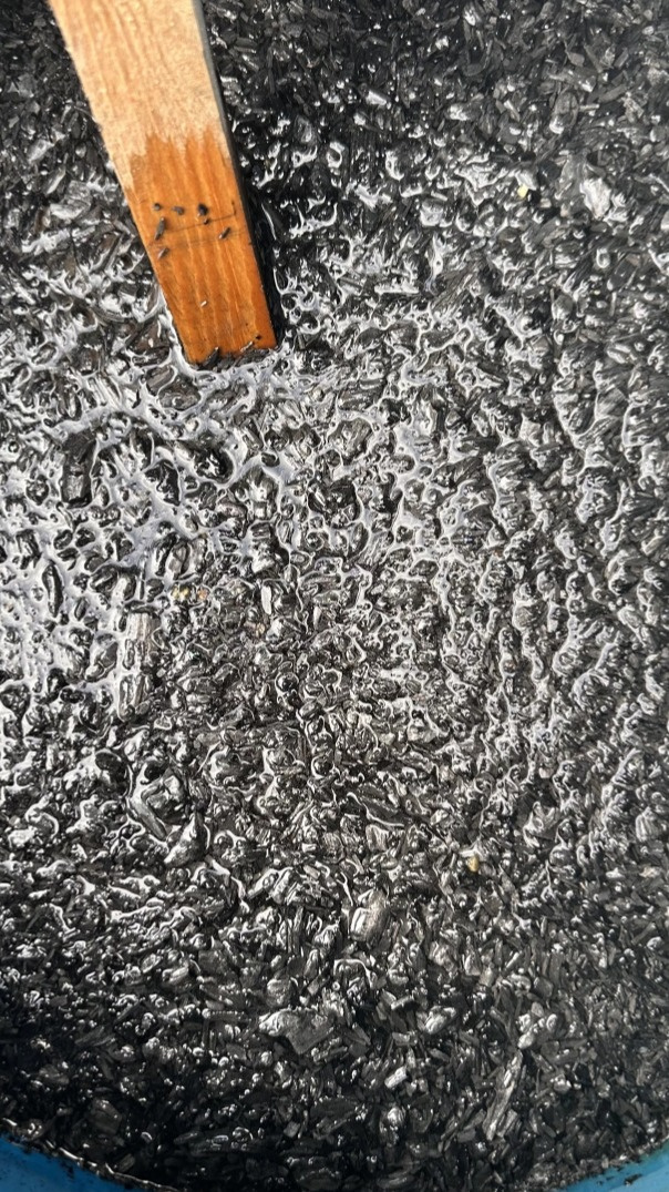 Biochar - aktivní biouhel: podzimní investice do půdy s úroky na jaře