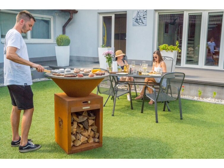 Gril G21 Oregon Black a Corten na drevo