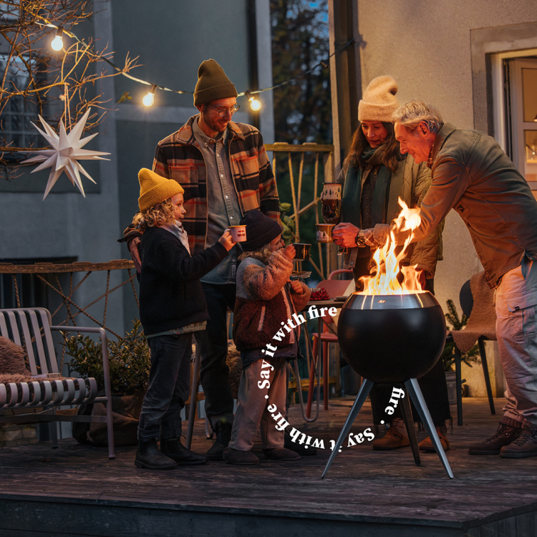 Štýlové ohnisko MOON na drevo a peletky