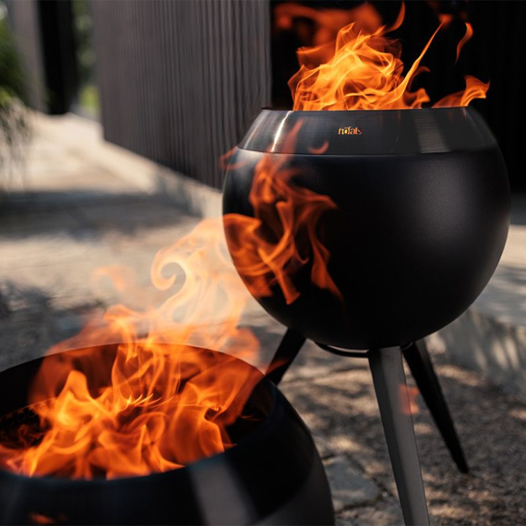Štýlový BBQ gril a ohnisko MOON v jednom na drevo a peletky