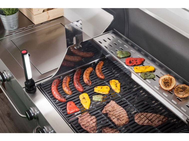 LED lampička G21 s magnetom pre grily