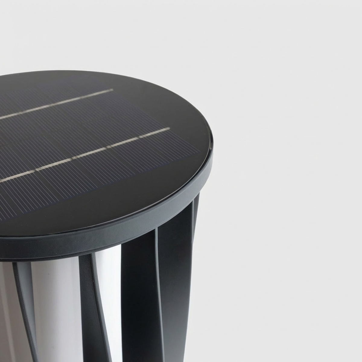 HELIRA solárna LED záhradná lampa z nerezovej ocele