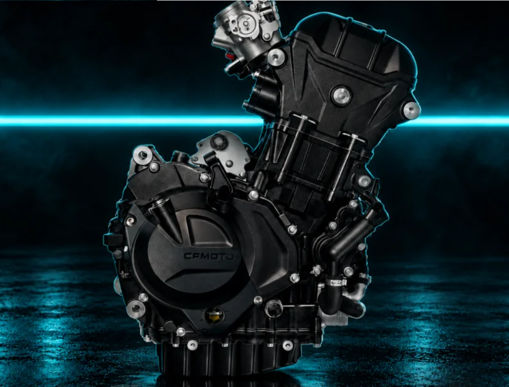 CFMOTO 450MT-R Akrapovič edition E5+