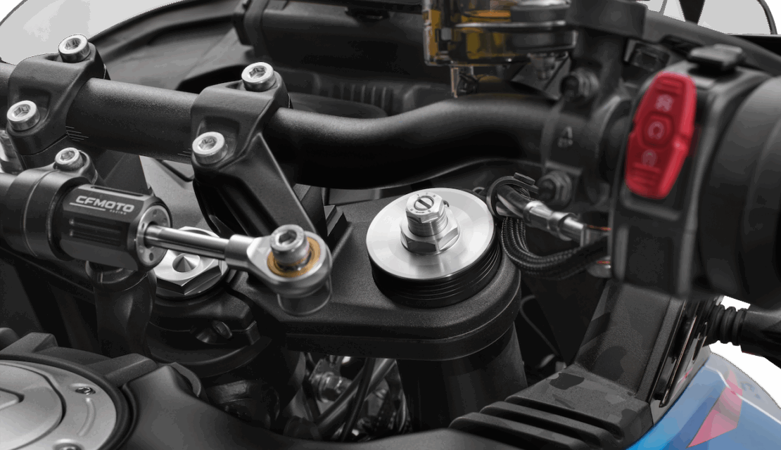 CFMOTO 1000MT-X ADVENTURE 870 E5+