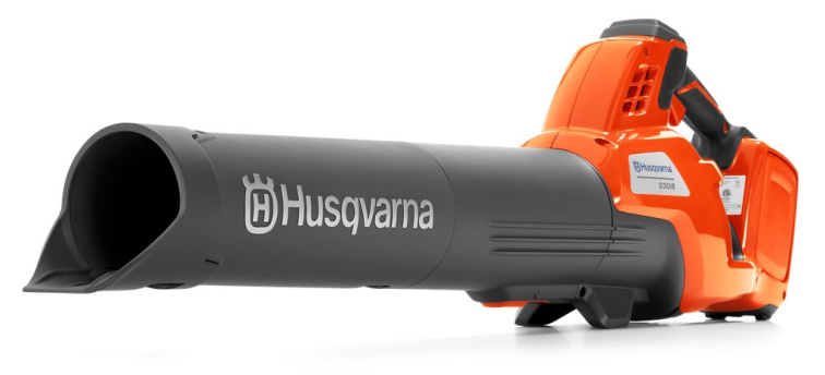 Husqvarna 230iB s akumulátorem a nabíječkou