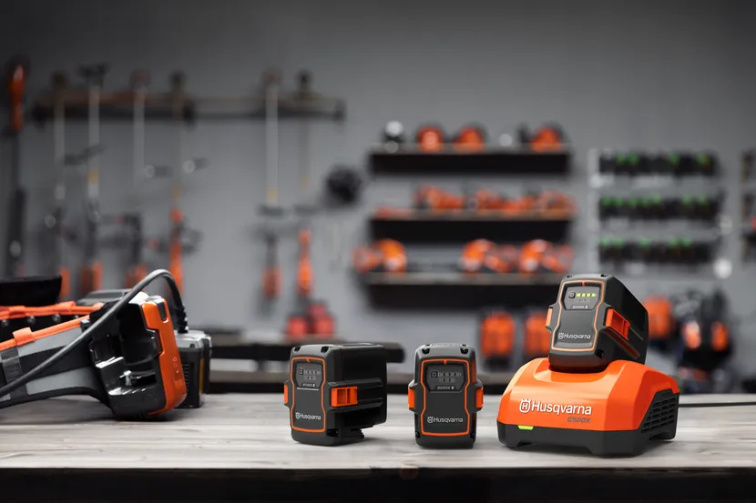 Husqvarna 530iB bez akumulátoru a nabíječky