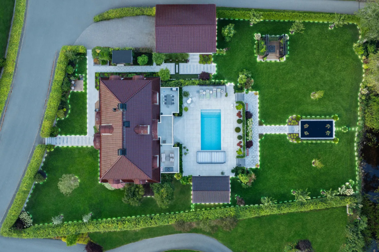 Husqvarna Automower® 405VE NERA