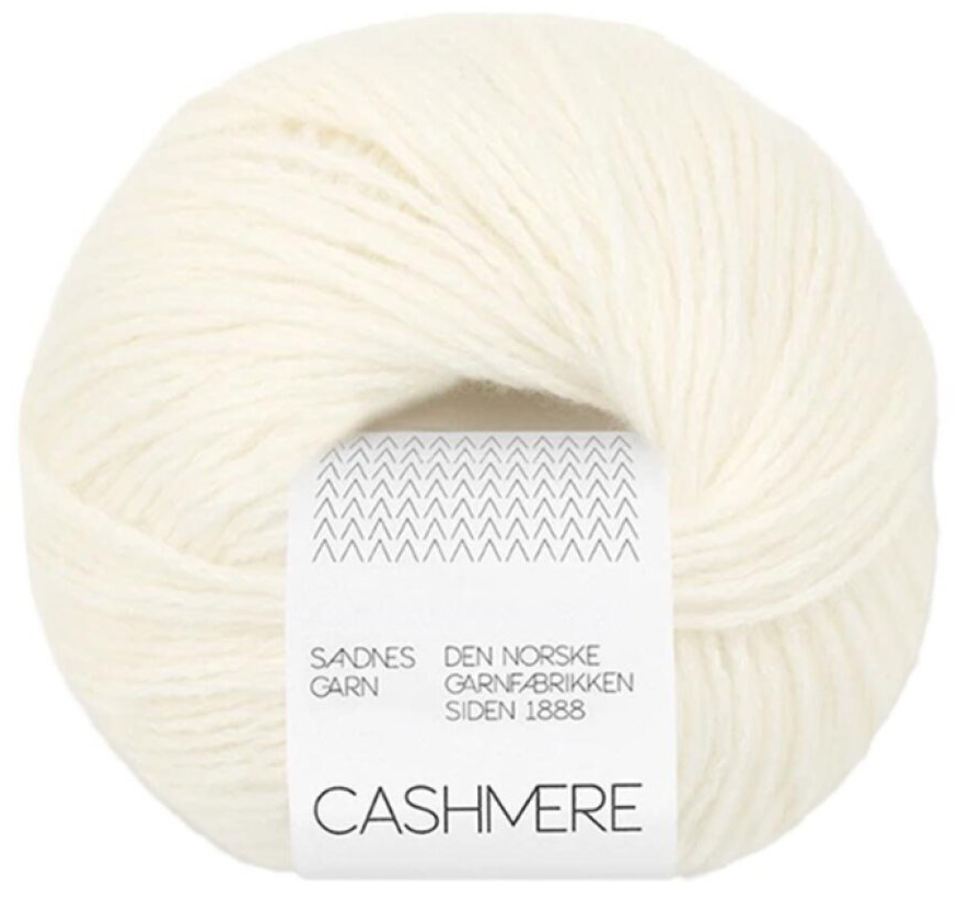 příze Cashmere 1002 přírodní bílá