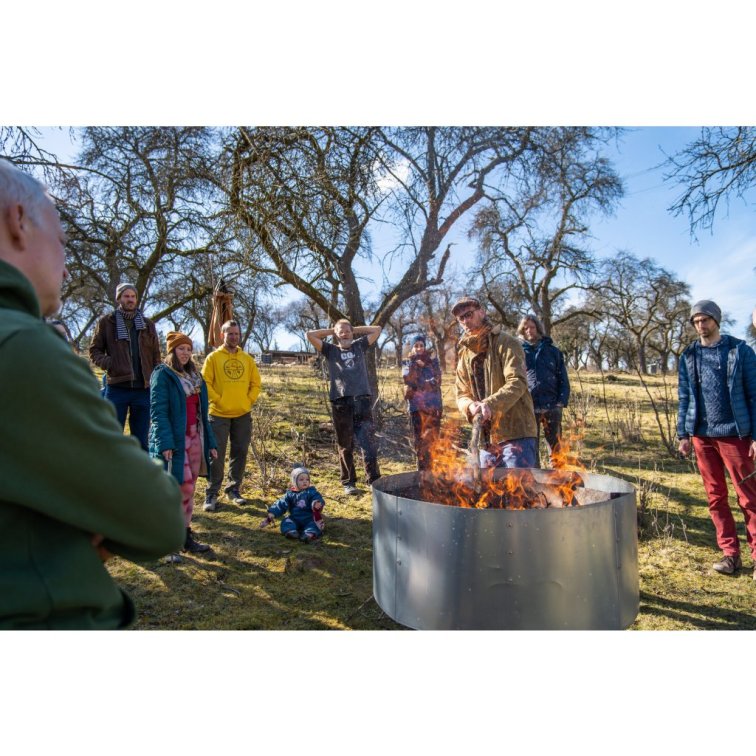 Biouhel - základní praktický workshop (2-3 h, akce venku)