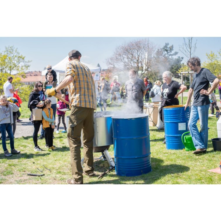 Biouhel - podrobná přednáška (4-6 h, přednáška v interiéru)