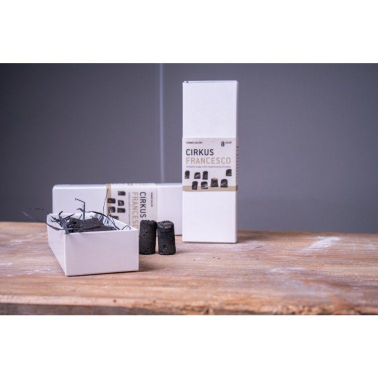 Cirkus Francesco - vykuřovací uhlíky