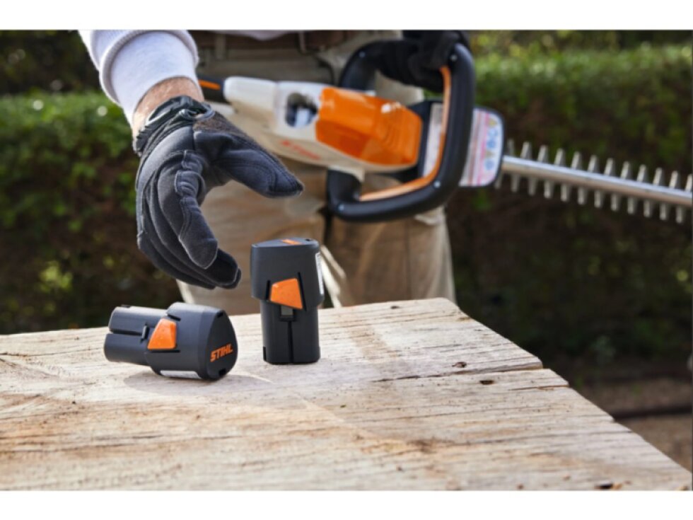 Akumulátorový plotostřih HSA 40