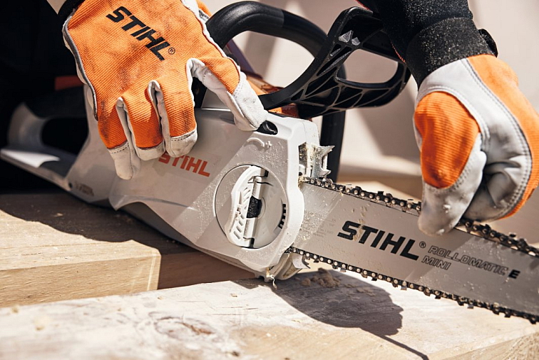Akumulátorová pila STIHL MSA 200 C-B