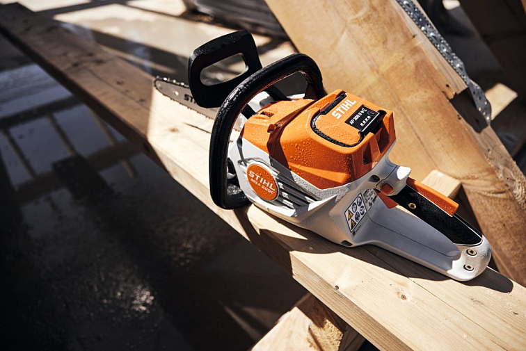 Akumulátorová pila STIHL MSA 200 C-B