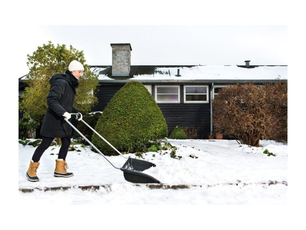 Shrnovač sněhu SnowXpert - Fiskars