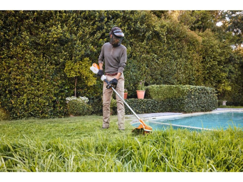 Akumulátorový křovinořez FSA 110 R