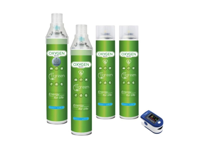 Startovací balíček inhalační kyslík O2 4 ks + pulzní oxymetr EN